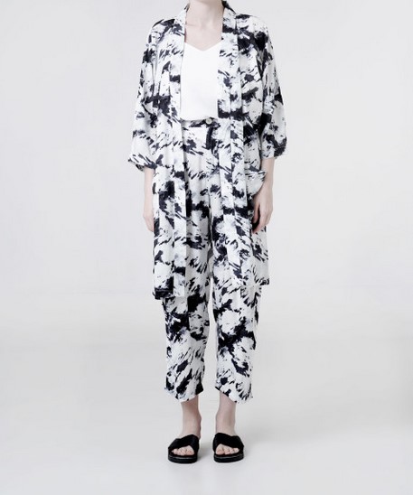 Abstract outer ndash Black